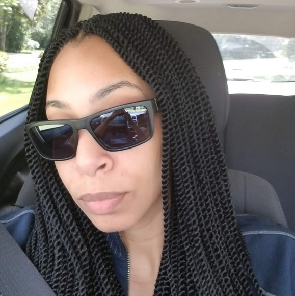 Hello Poshmark family! I am Chyteal. - Picture 5 of 16